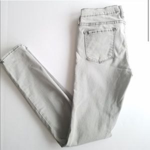 Frame denim 28 Jeanne